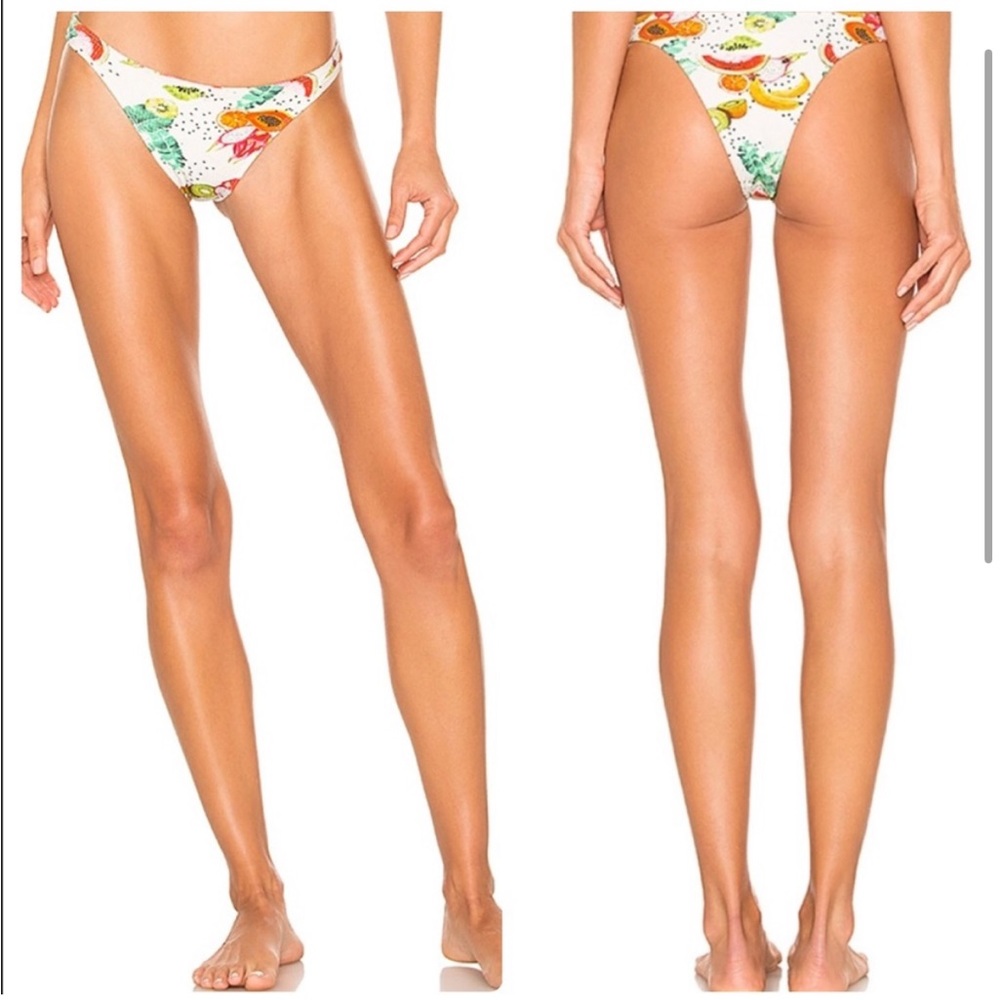 Ellejay Daniela Bottom from Revolve in Fruit - Size Large